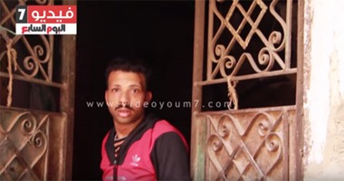 بالفيديو..مأساة.. "محمد" يدفع ثمن الإهمال الطبى ويستغيث: "عايز أتعالج"