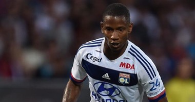 ليون يخطف فوزا صعبا من جانجون.. وكان يتصدر الدورى الفرنسى