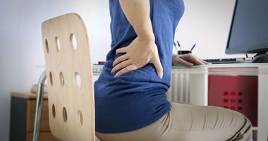 نصائح للتغلب على ألم الظهر أبرزها اجعل ظهرك مستقيما فى الجلوس