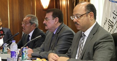 وزراء النقل والمالية والتجارة يعلنون من الإسكندرية تطبيق نظام الشباك الواحد بالموانئ..هانى ضاحى:يمنع تكدس الصادرات والواردات..وقناة السويس الجديدة ستزيد طاقة الحاويات بشرق بورسعيد من  3لـ6ملايين حاوية