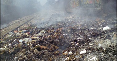صحافة المواطن.. القمامة والأدخنة يحاصران مدخل مدينة القلج بالقليوبية