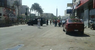 الأمن يفتح شارع محمد محمود بعد سلبية بلاغ "قنبلة الجامعة الأمريكية"