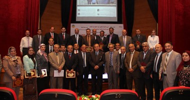 جامعة طنطا تكرم الحاصلين على جوائز الجامعة العلمية
