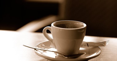 على غير المعتقد.. دراسة أمريكية: القهوة بريئة من زيادة سرعة ضربات القلب