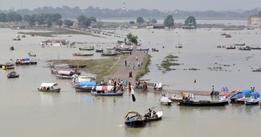 الداخلية الهندية: مصرع 81 شخصًا وتضرر 800 ألف آخرين بسبب الفيضانات