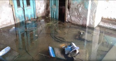 قارئ لـ"صحافة المواطن": قرية "ميانة" بالمنيا تغرق فى المياه الجوفية