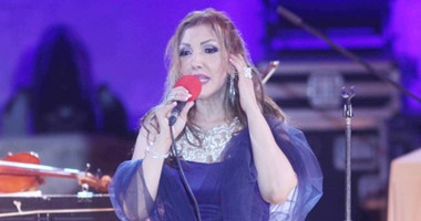 حفل نادية مصطفى وفرقة الطنبورة البورسعيدية فى مهرجان القلعة