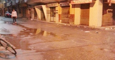 بالصور.. أمطار غزيرة بشوارع الأقصر.. والأهالى يصفونها بـ"الخير"