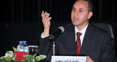 وزير الثقافة الجزائرى يشيد بالإبداع المصرى فى ليلة الشعر بقسنطينة