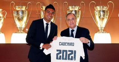 رسميًا..ريال مدريد يُجدد عقد كاسيميرو حتى 2021