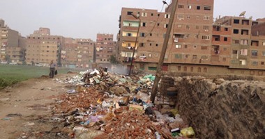 تراكم القمامة فى منطقة الإسكان الصناعى بالإسكندرية
