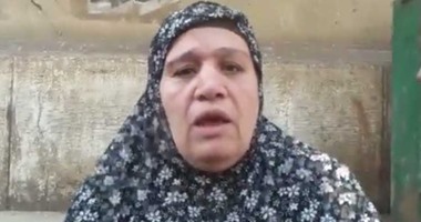 بالفيديو..مواطنة:”ابنى اتحبس ظلم..ومخبر لفق ليه قضية تانية عشان ميخرجش”