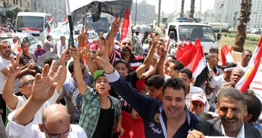 نائب المستشارة الألمانية يغادر القاهرة بعد المشاركة فى افتتاح قناة السويس