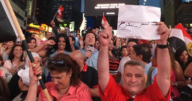بالفيديو والصور..برنامج نيويورك فيجن ينقل احتفالات المصريين بافتتاح القناة
