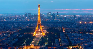 لو مسافر باريس.. بالصور.. 5 حاجات رومانسية ممكن تعملها فى عاصمة النور