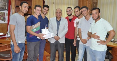 جامعة كفر الشيخ تكرم الثالث على الجمهورية في أولمبياد الفيزياء    