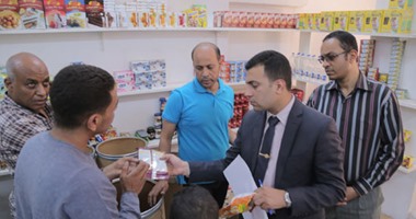 أمن الإسكندرية يضبط صاحب مخزن مواد غذائية حجب بيعها للمواطنين لاحتكارها