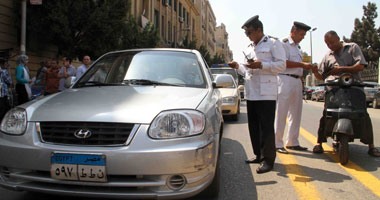 مرور القاهرة يشن حملة مكثفة على المواقف العشوائية