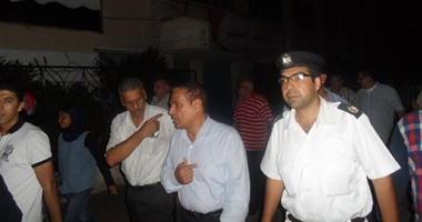 حى الجمرك بالإسكندرية يشن حملة مسائية لإزالة الإشغالات