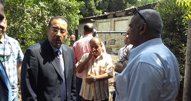 وزير الإسكان يتابع عمليات شفط مياه الصرف الصحى من مستشفى بولاق الدكرور