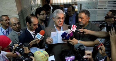 حمدين صباحى: مراجعة الرئيس السيسى لقانون التظاهر مؤشر جيد