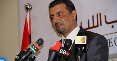 "النواب الليبى": رئيس المجلس طالب بحل أزمة الشاحنات المصرية