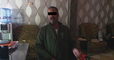 بالفيديو.. موظف يقتل ابنه رميا بالرصاص بسبب سوء سلوكه فى سوهاج
