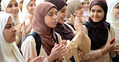 طلاب الثانوية الأزهرية يطالبون المشيخة بتوضيح موقفها من امتحانات الدور الثانى