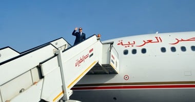 الرئيس السيسى يغادر إلى باريس للمشاركة فى مؤتمر "تغير المناخ"