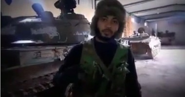 تداول فيديو لـ"شاب مصرى" يحارب بصفوف "داعش" فى سوريا