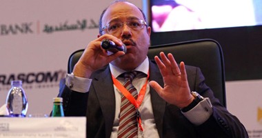 موجز أخبار مصر للساعة6.. "المالية" تدرس فرض ضريبة على "فيس بوك"