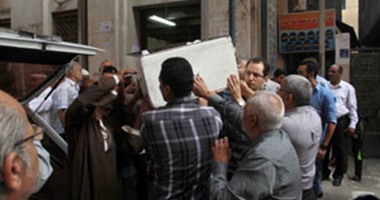 وصول جثمان حما "مرسى" إلى مسجد الهداية بعين شمس لصلاة الجنازة عليه