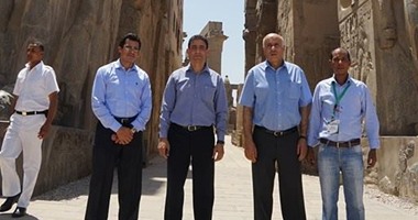 وزراء الرياضة بتونس والإمارات وفلسطين يزورون معبد الكرنك بالأقصر