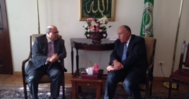 شكرى يلتقى نظيره اليمنى على هامش اجتماع وزراء الخارجية العرب