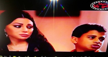 قناة فضائية تتحدى قرار الحكومة وتذيع فيلم "حلاوة روح"
