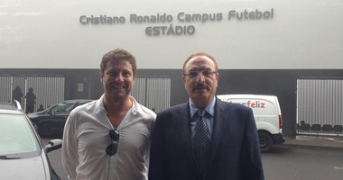 حبيب يرافق نائب رئيس ماديرا فى زيارة لملعب كريستيانو رونالدو بالبرتغال