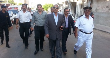 بالصور.. مدير أمن بورسعيد يتفقد محيط مستشفى بور فؤاد العام