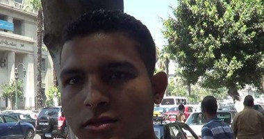 بالفيديو..طالب جامعى للحكومة:"عايز أضمن مستقبلى بعد التخرج"