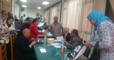 رئيس محكمة شمال القاهرة: استقبلنا 200 طلب من راغبى الترشح خلال اليوم الأول