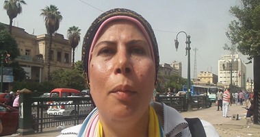 بالفيديو.. مواطنة للسيى:" مش عاوزين انتخابات برلمانية وربنا يكون فى عونك"