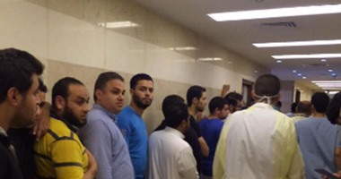 صحافة المواطن.. مصريون يتوجهون لمستشفيات مكة للتبرع بالدم لمصابى الحرم