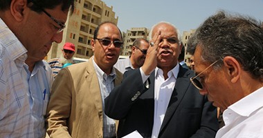 بالصور.. محافظ القاهرة: أنجزنا 80% من مشروع الأسمرات1 وسنسلمه قبل 2016