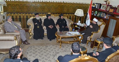 وزير الأوقاف يستقبل وفد الكنيسة المصرية للتهنئة بعيد الأضحى المبارك