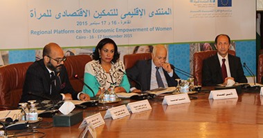 الجامعة العربية تطالب بالتمكين الاقتصادى للمرأة الفلسطينية والسورية