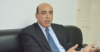 رئيس صوت القاهرة يجتمع بمؤلف "طلعت حرب" لتقديمه رمضان المقبل