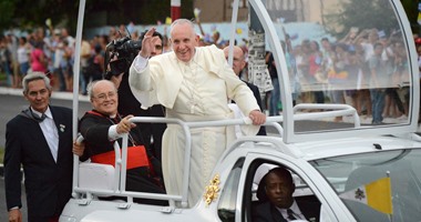 بالصور..البابا فرنسيس من البرتغال: أطلب الوفاق بين كل الشعوب