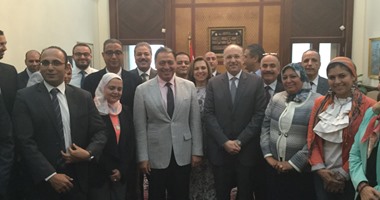 عادل عدوى يزور وزير الصحة الجديد لتهنئته بالمنصب