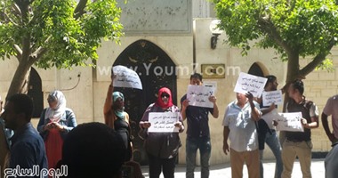 بالصور.. الجالية الليبية بالقاهرة: "جبريل" إخوانى وقرارات الخارجية عبثية