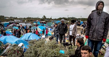 معاناة المهاجرين فى مخيم "الغابة الجديدة" بكاليه الفرنسية