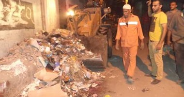 حملة مكبرة لرفع 140 طن قمامة من شوارع مدينة شبين القناطر